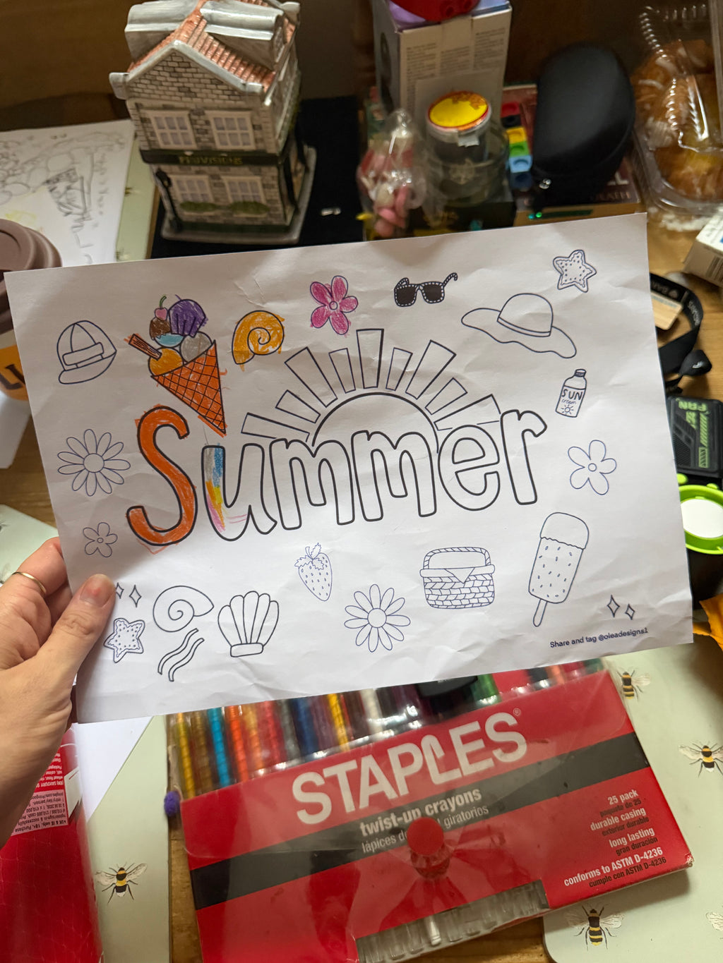 FREE Summer Colouring Download